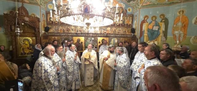 Mănăstirea Pocrov și-a cinstit hramul - Acoperământul Maicii Domnului