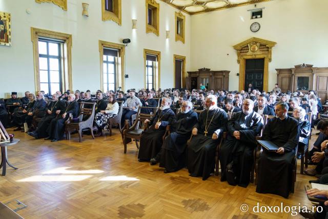 Facultatea de Teologie din Iași – între memorie și viață. Dublă sărbătoare academică și duhovnicească / Foto: Mihail Vrăjitoru Facultatea de Teologie din Iași – între memorie și viață. Dublă sărbătoare academică și duhovnicească