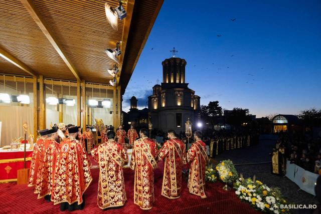 Priveghere în cinstea Sfântului Dimitrie, Izvorâtorul de Mir, la Catedrala Patriarhală (2025)