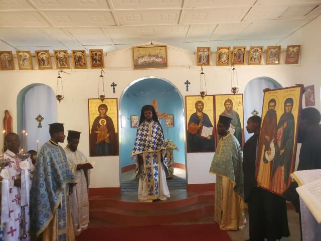 Hram la biserica mică a Centrului Misionar din Kidamali