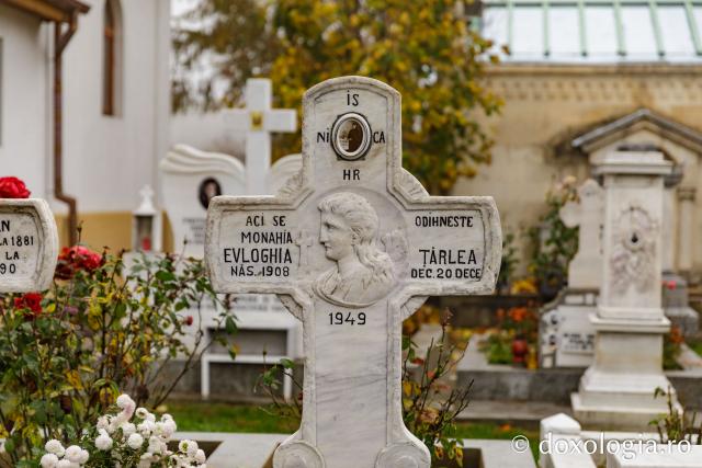 Sfânta Cuvioasă Muceniță Evloghia de la Samurcășești