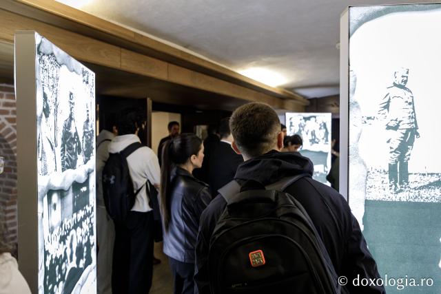 Expoziție de fotografii la Festivalul Quo Vadis 2025: Reîncadrând spațiul. Filmul ca istorie