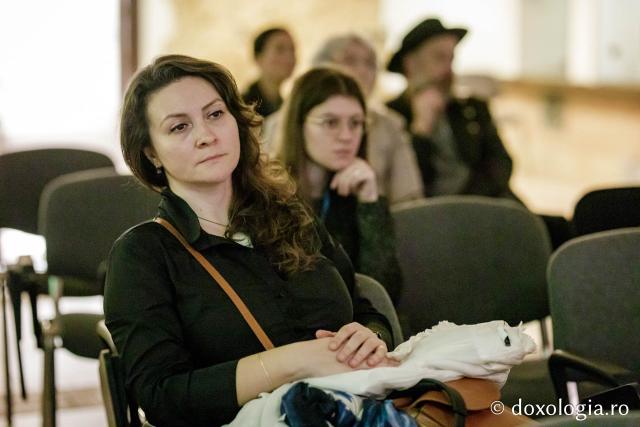 Conferința „Elemente de expresie creștină prezente în filme neașteptate”