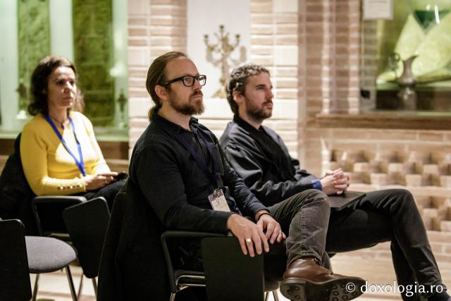 Conferința „Elemente de expresie creștină prezente în filme neașteptate”