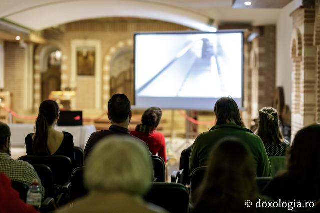 Conferința „Elemente de expresie creștină prezente în filme neașteptate”