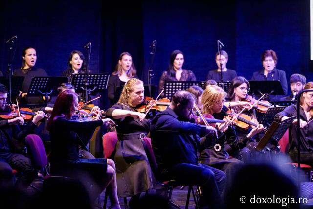 Concertul vocal-simfonic și animație în nisip – „Poveste despre noi”