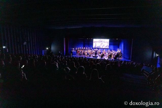Concertul vocal-simfonic și animație în nisip – „Poveste despre noi”