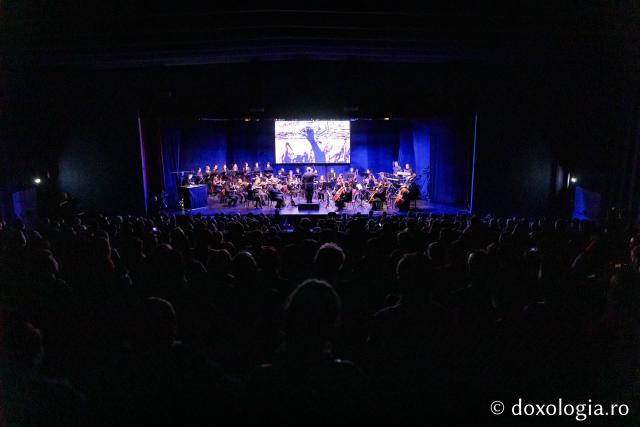 Concertul vocal-simfonic și animație în nisip – „Poveste despre noi”
