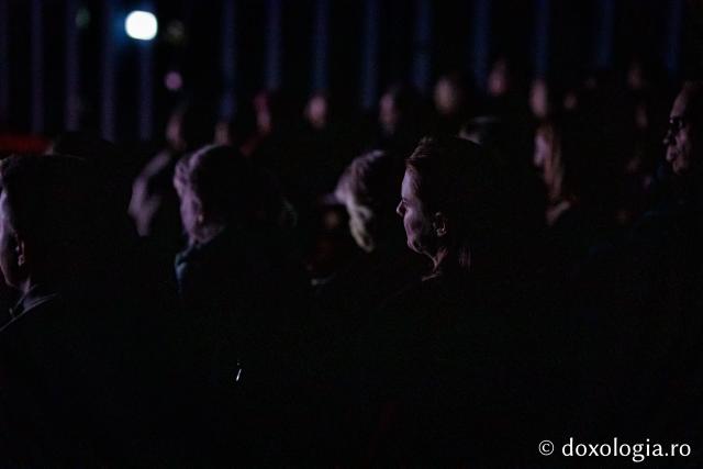 Concertul vocal-simfonic și animație în nisip – „Poveste despre noi”