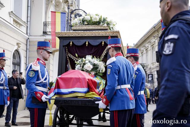 Domnitorul Moldovei Grigore Alexandru Ghica s-a întors acasă. Rămășițele sale au fost depuse la Palatul Culturii