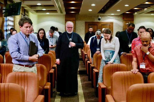 Doctoranzi ai Facultății de Teologie „Sfântul Dumitru Stăniloae” din Iași, la o întâlnire internațională dedicată Sinodului de la Niceea și provocărilor lumii contemporane