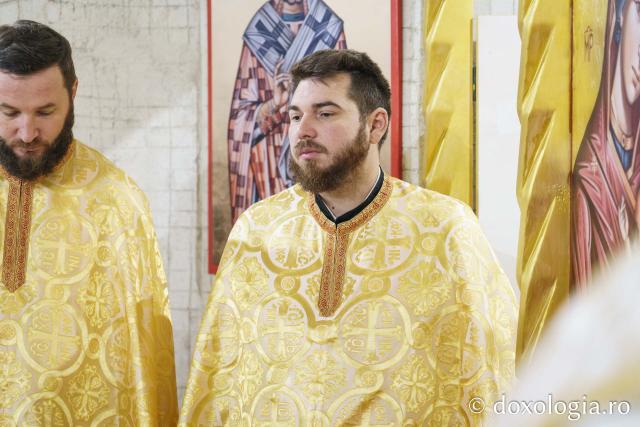 Liturghie baptismală și hirotonie întru diacon la Parohia Tudor Vladimirescu – Albești