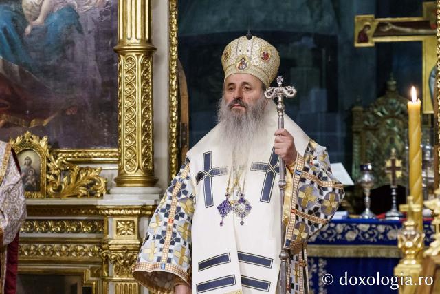 IPS Teofan a slujit Sfânta Liturghie la Catedrala Mitropolitană din Iași, de sărbătoarea Sfântului Apostol Andrei