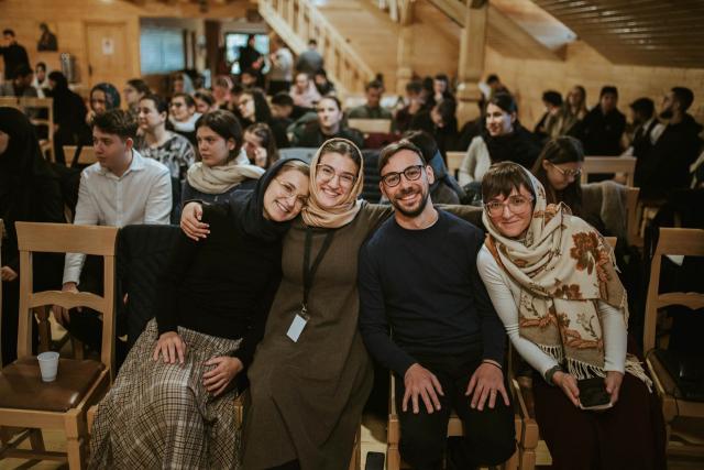 Ardealul și Moldova, unite prin cântul bizantin la Mănăstirea Oașa – Masterclass de Muzică Psaltică, ediția a III-a