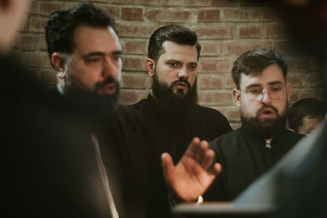 Ardealul și Moldova, unite prin cântul bizantin la Mănăstirea Oașa – Masterclass de Muzică Psaltică, ediția a III-a