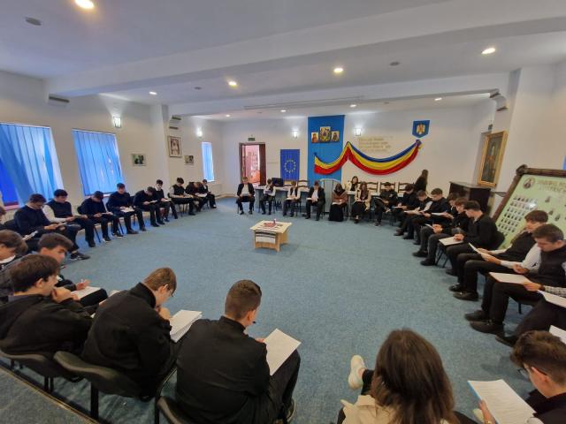 Concursul „Cercetați Scripturile…”, ediția a III-a – o chemare la lumina Cuvântului în Săptămâna Sfintei Scripturi, la Seminarul de la Mănăstirea Neamț