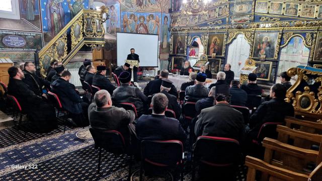 Conferința preoțească de toamnă din Protopopiatul Darabani, prezidată de IPS Teofan