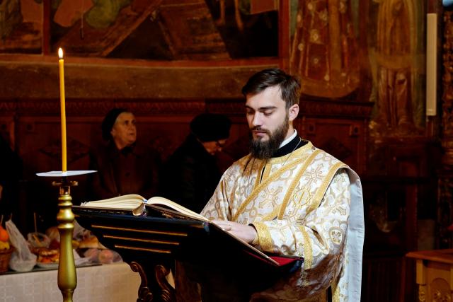 PS Nichifor Botoșăneanul către un preot nou hirotonit: „Această chemare este și o cinste pe care Domnul o face”