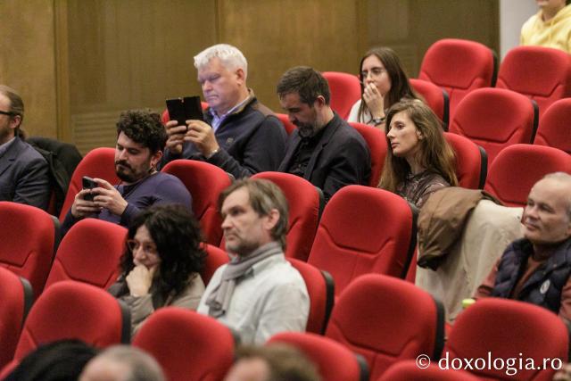 Proiecția filmelor „Andrei Tarkovski. O rugăciune cinematografică” și „Andrei Rubliov. Amintiri despre film”