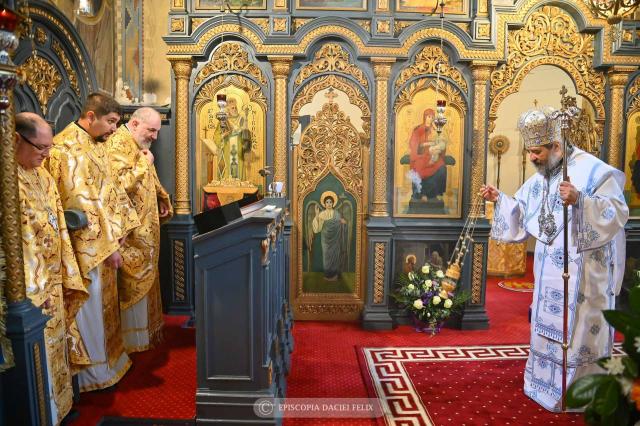 Sărbătoare și binecuvântare arhierească la cinstirea Sfântului Nectarie în Vârșeț