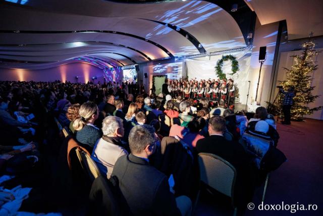 Îndemnul IPS Teofan la Concertul de colinde de la Iași: „Să deschidem ușa fiecărui colindător care bate la ușă, căci cine știe cum va fi și anul care vine?”