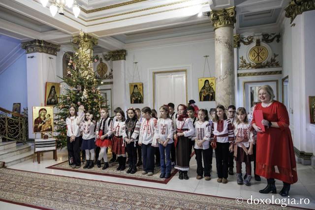 Școala nr. 13 „Alexandru cel Bun” Iași – Colindători la Reședința Mitropolitană 2025