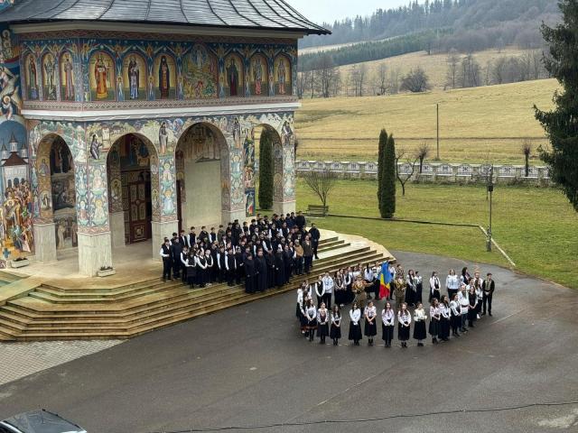 Ziua României, serbată la Seminarul Teologic „Veniamin Costachi” de la Mănăstirea Neamț