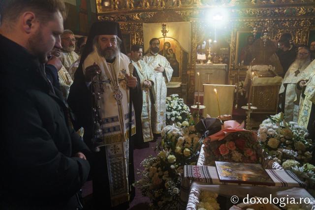 Preoteasa Maria Macuc, condusă pe ultimul drum pământesc