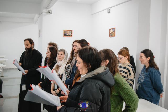 Bucuria Nașterii Domnului, vestită prin colind la Penitenciarul Iași