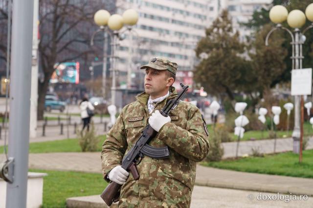De 36 de ani, în România se strigă „Libertate!”. Slujbă de pomenire pentru eroii Revoluției din ’89