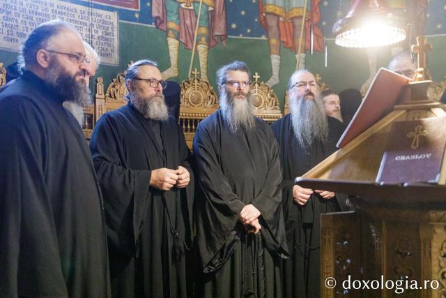 Prima celebrare a Sfinților Cleopa și Paisie, la Mănăstirea Sihăstria: