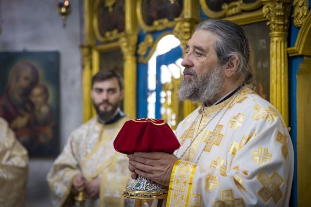 Slujbă arhierească, de sărbătoarea Sfântului Ioan Botezătorul, la Hârlău