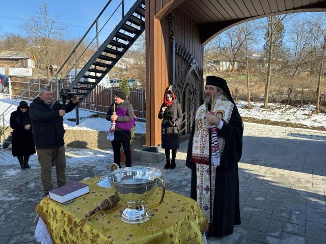 Binecuvântare arhierească la Parohia Coșula din județul Botoșani
