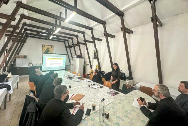 Clericii din Protopopiatul Iași I, în sesiune de pregătire pentru Concursul Național Catehetic 2026