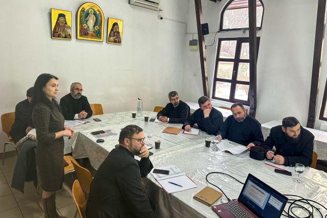 Clericii din Protopopiatul Iași I, în sesiune de pregătire pentru Concursul Național Catehetic 2026