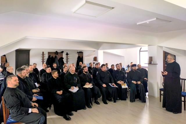 Concursul Național Catehetic 2026, prezentat în cadrul unui atelier de lucru la Târgu-Neamț