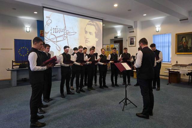 Eminescu, punte între teologie și cultura națională, la Seminarul de la Neamț
