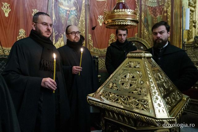 De 167 de ani, românii dau „mână cu mână”: Președintele României, prezent la manifestările dedicate Unirii Principatelor, la Iași