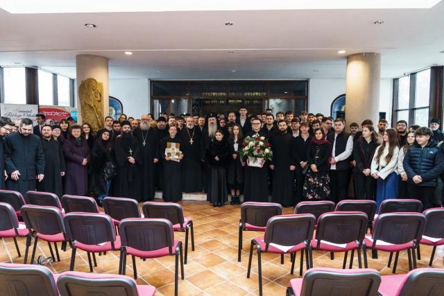 Seminarul Teologic „Veniamin Costachi” – făclie de credință și cunoaștere la Simpozionul Național organizat de Seminarul de la Iași