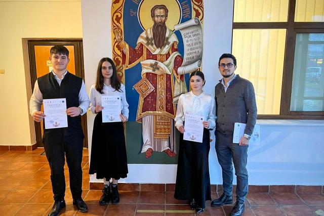 Seminarul Teologic „Veniamin Costachi” – făclie de credință și cunoaștere la Simpozionul Național organizat de Seminarul de la Iași