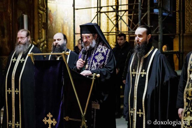 PS Nichifor Botoșăneanul a oficiat Pavecernița Mare la Mănăstirea „Sfinții Trei Ierarhi” din Iași