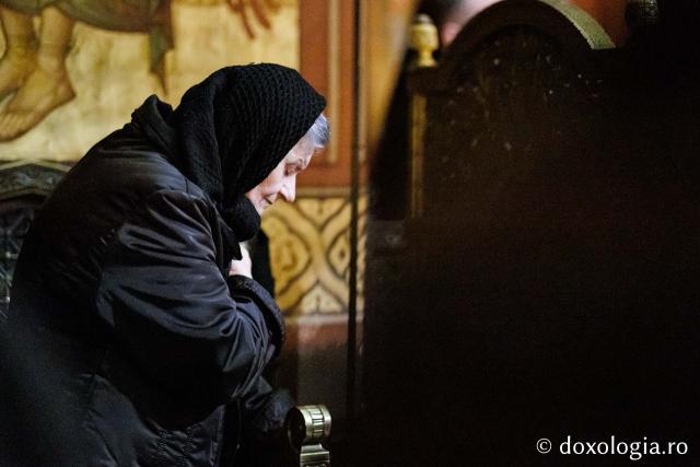 PS Nichifor Botoșăneanul a oficiat Pavecernița Mare la Mănăstirea „Sfinții Trei Ierarhi” din Iași