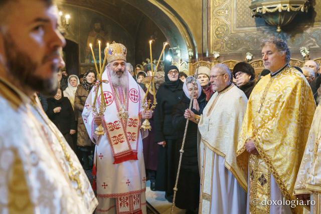 Hramul Parohiei „Sfântul Haralambie” din Iași, sărbătorit prin Liturghie arhierească