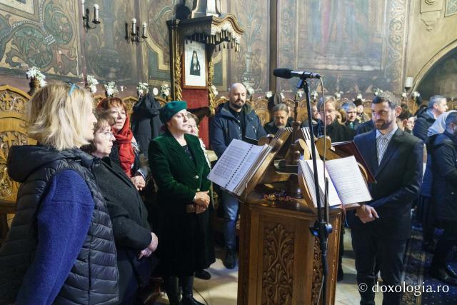 Hramul Parohiei „Sfântul Haralambie” din Iași, sărbătorit prin Liturghie arhierească