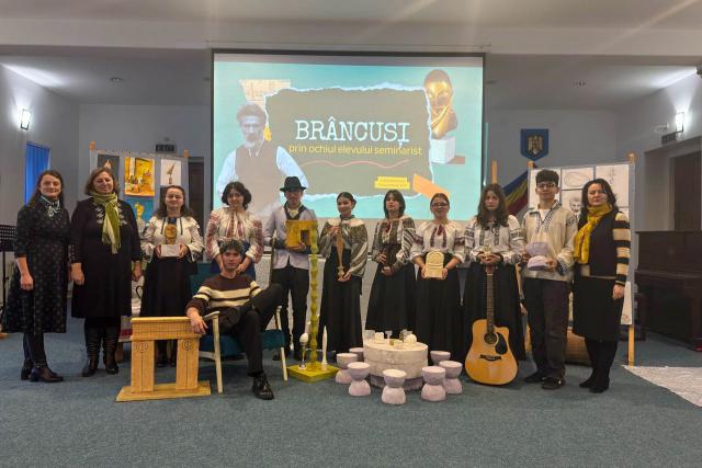 Simplitatea care atinge absolutul – Brâncuși, omagiat la Seminarul Teologic „Veniamin Costachi”