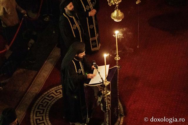 Prima denie din acest an, la Catedrala Mitropolitană: „Starea de pocăință înseamnă privirea fiecăruia în biografia proprie, sesizând prezența întunericului, a mormântului, a păcatului, a fărădelegii”