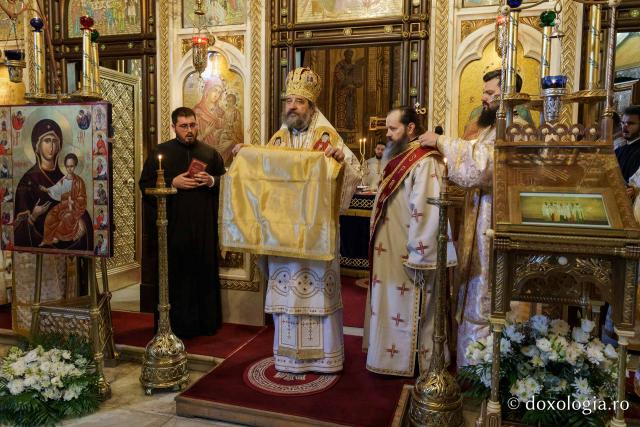 Cinci ani de la hirotonia întru arhiereu, sărbătoriți la Mănăstirea „Sfinții Trei Ierarhi” din Iași