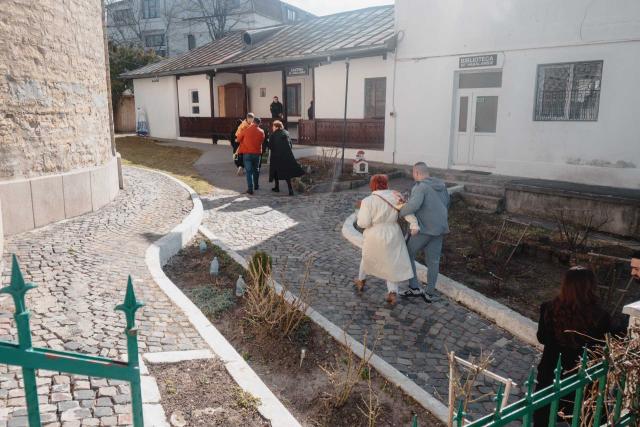 Primăvara Reîntâlnirii: Sub cupola Sfântului Haralambie, drumul spre casă trece prin inima familiei