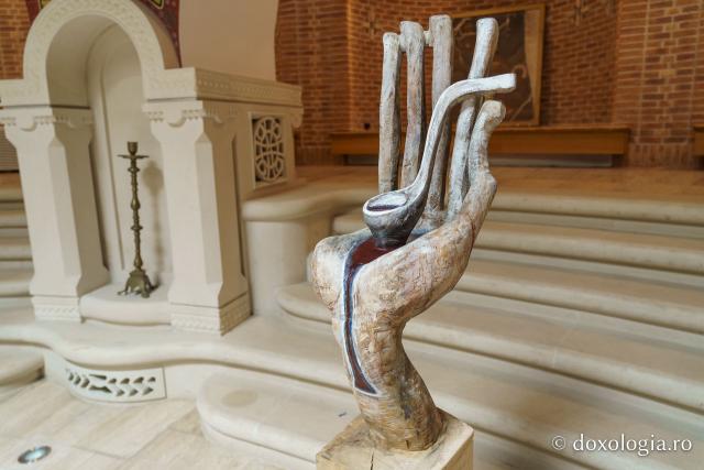 Expozitia „Euharistie” - sculptor Ovidiu-Nicolae Popa