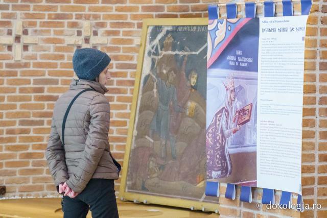 Vernisaj la Iași: expoziția „Doamnele Moldovei”, o incursiune în istoria și spiritualitatea feminină a spațiului moldav